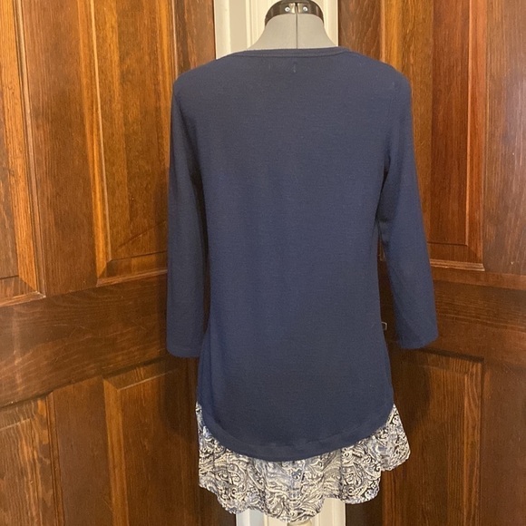 Westport blue High-Low Layered Paisley Print Top - Picture 5 of 6